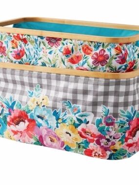 The Pioneer Woman (sweet romance) set of 2 collapsible baskets